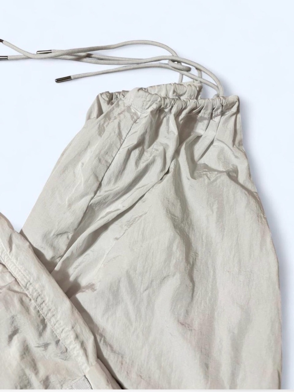 Divided Men's Light Beige Drawstring Cargo Joggers - Picture 3 of 4
